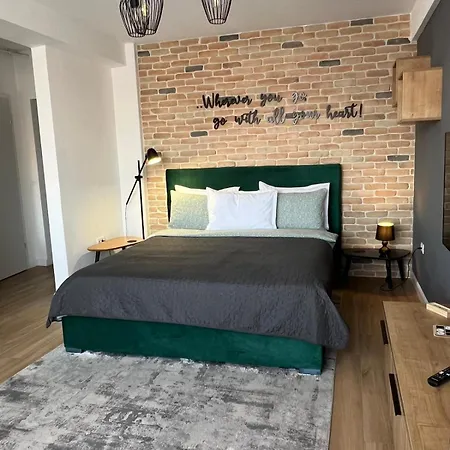 Center View 1 Temeşvar